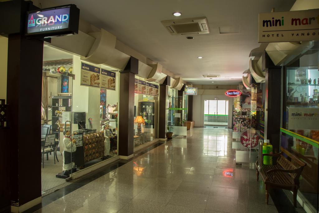 Hotel Rangoon Eksteriør billede