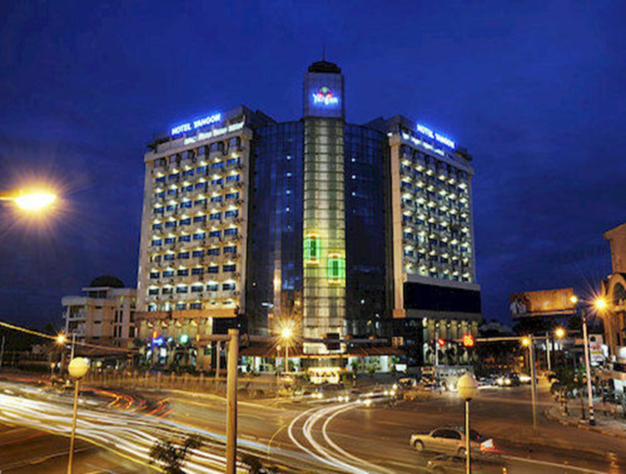 Hotel Rangoon Eksteriør billede