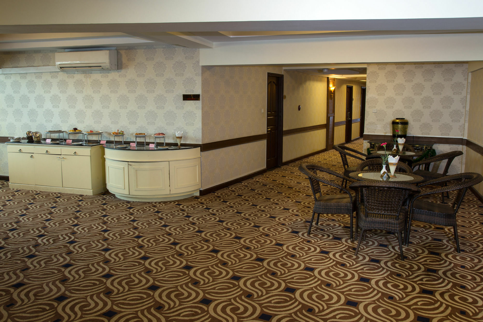 Hotel Rangoon Eksteriør billede